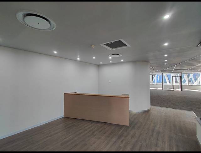 412M² OFFICE TO LET IN BRYANSTON